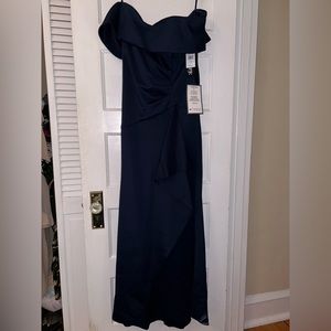 Size 16 NWT dress